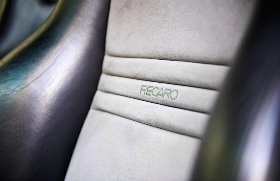 Детали интерьера Audi RS2 (8C, B4) 1994 года  (EU) (фото 84 из 150)